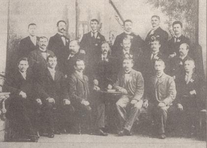 Erinnerungsfoto zur Fahnenweihe von 1902